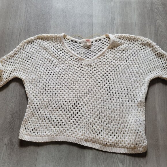 Crochet Knit Open Weave Sweater By Mossimo Supply Co S/P - White Short Sleeve V- - Picture 5 of 7